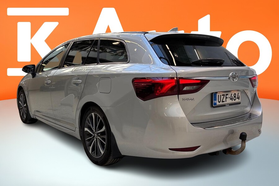 Toyota Avensis vaihtoauto