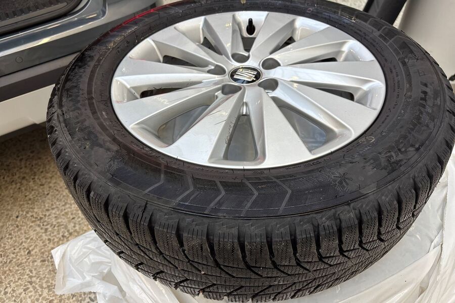 SEAT Arona vaihtoauto