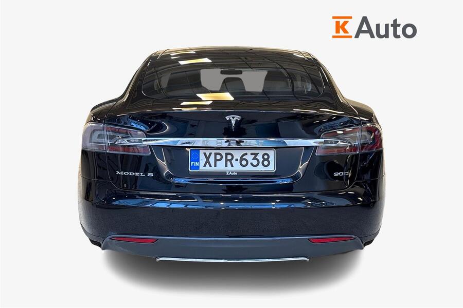 Tesla Model S vaihtoauto