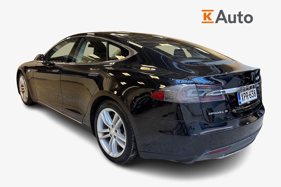 Tesla Model S vaihtoauto