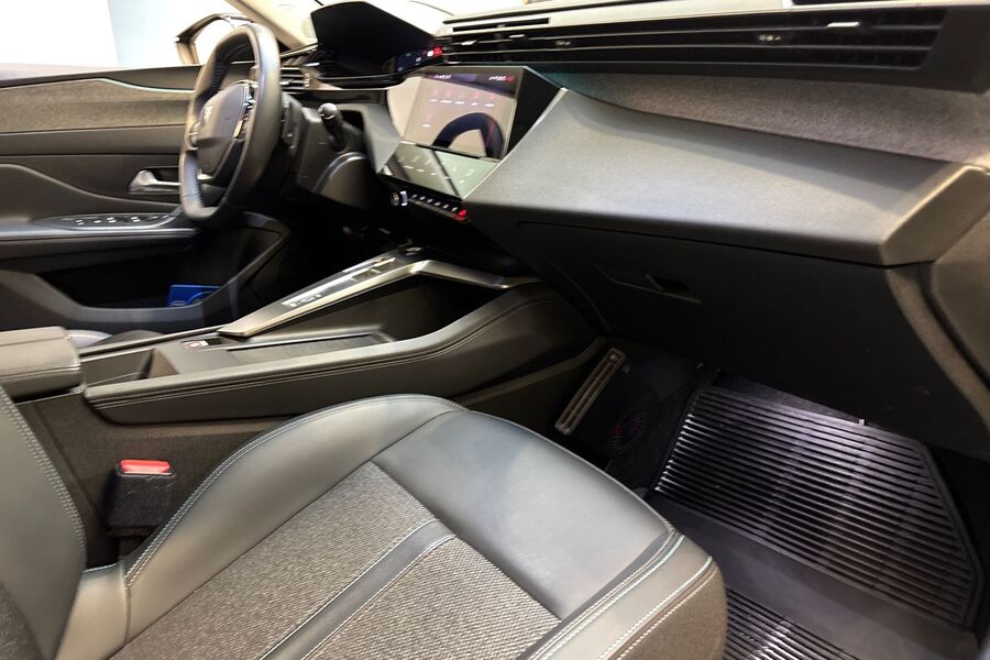 Peugeot 308 vaihtoauto