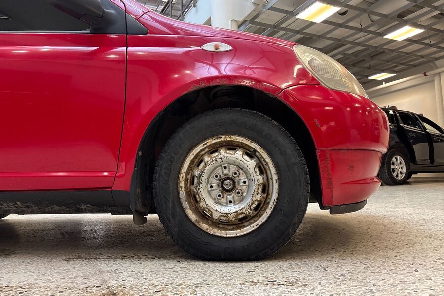 Toyota Yaris vaihtoauto