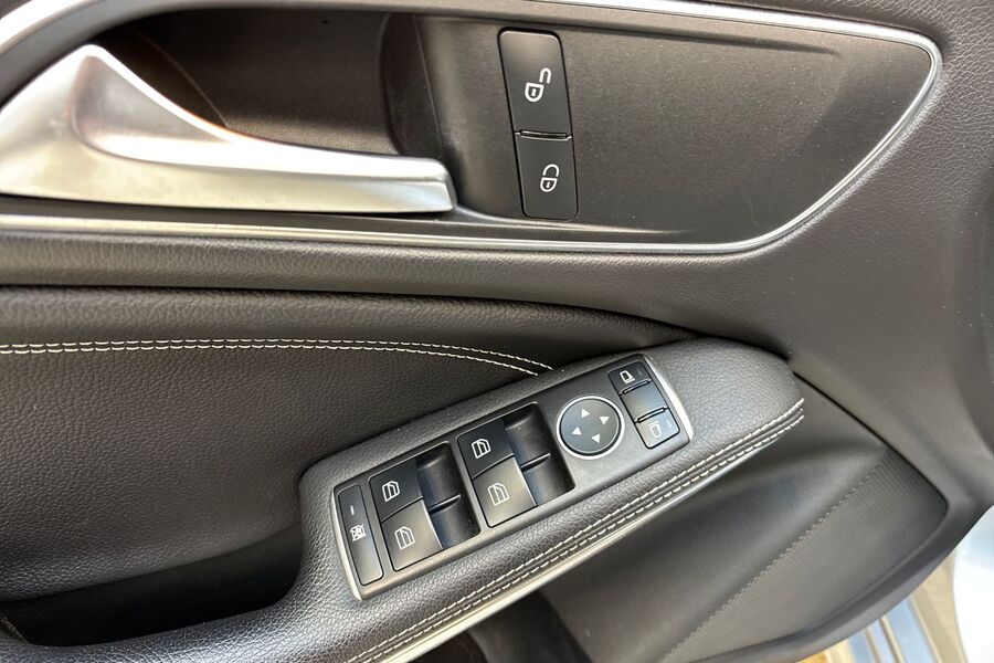 Mercedes-Benz CLA-sarja vaihtoauto