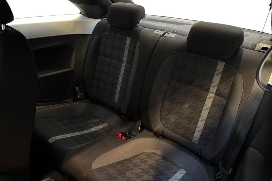 Volkswagen Beetle vaihtoauto