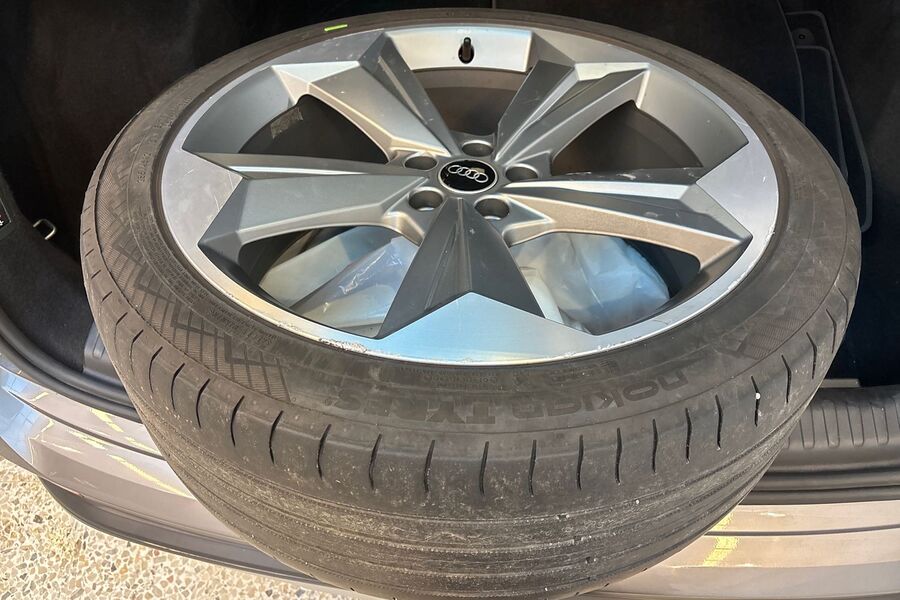 Audi Q4 e-tron vaihtoauto