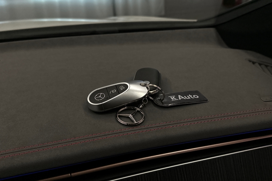 Mercedes-Benz EQE vaihtoauto