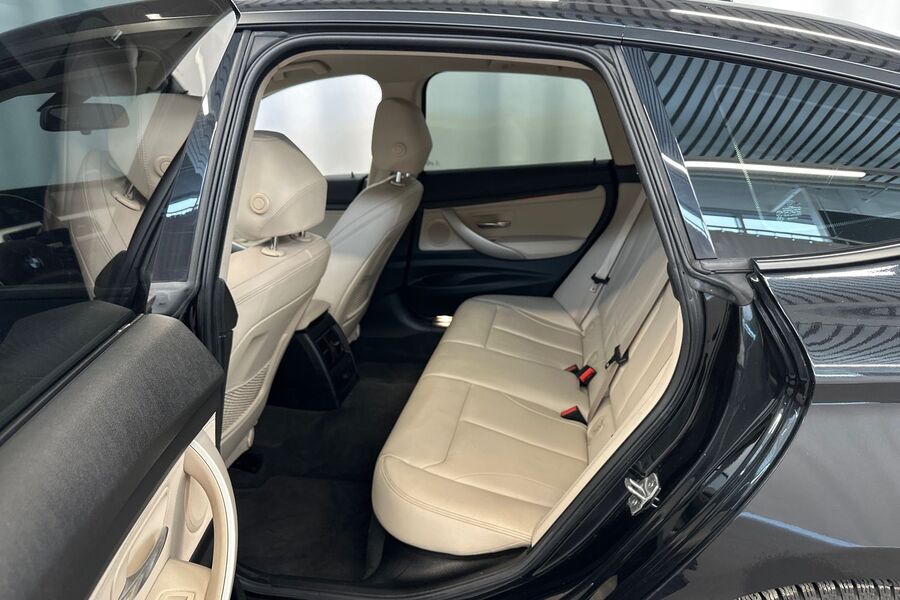 BMW 320 vaihtoauto