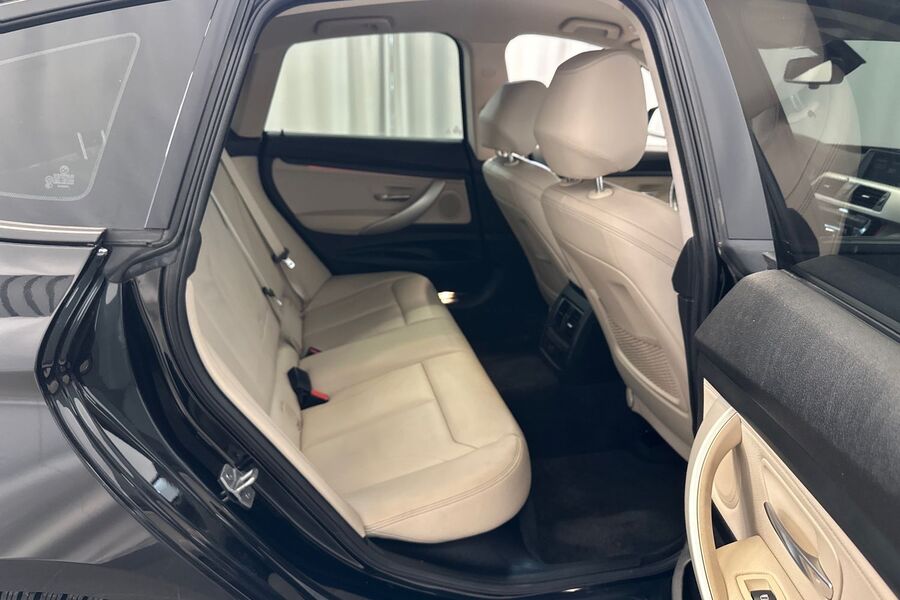 BMW 320 vaihtoauto