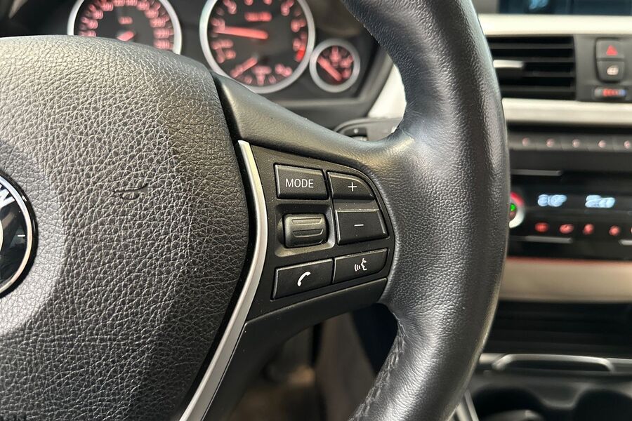 BMW 320 vaihtoauto