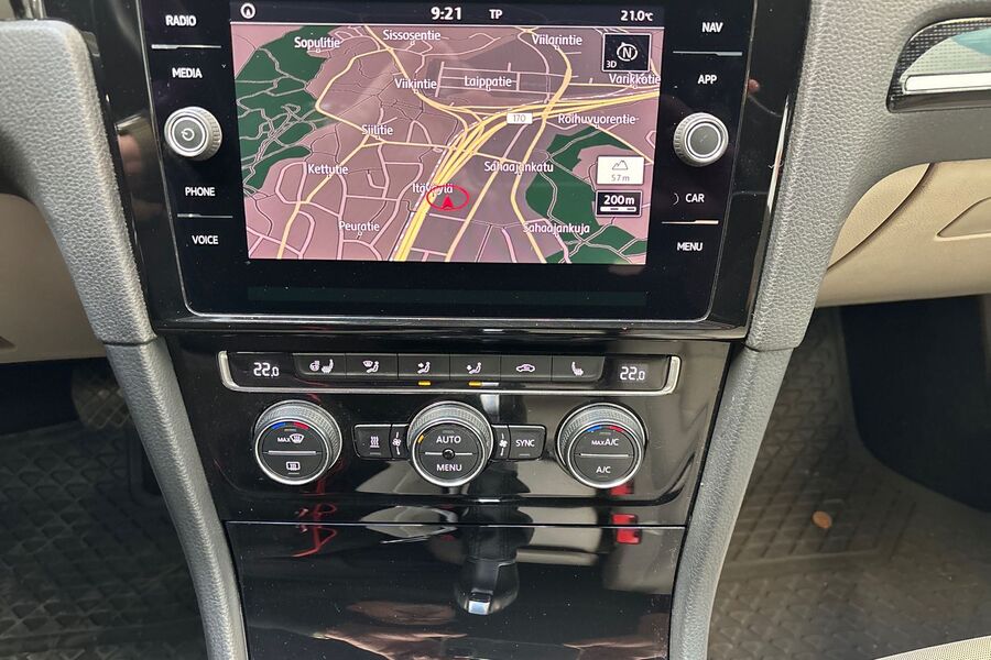 Volkswagen Golf vaihtoauto