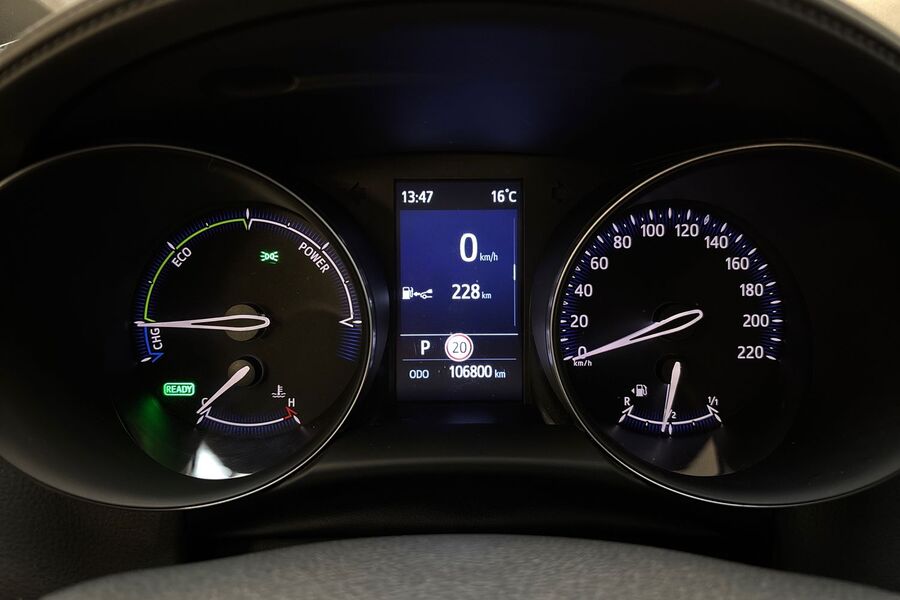 Toyota C-HR vaihtoauto