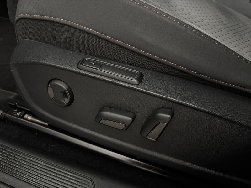 Cupra Born vaihtoauto