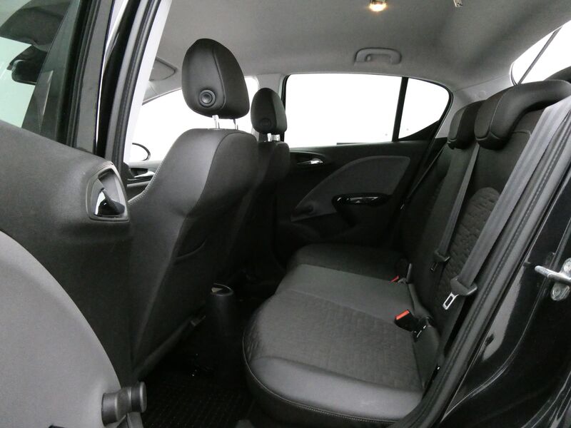 Opel Corsa vaihtoauto