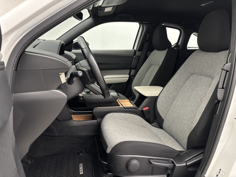 Mazda MX-30 vaihtoauto