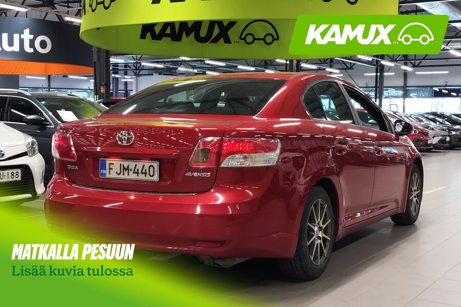 Toyota Avensis vaihtoauto