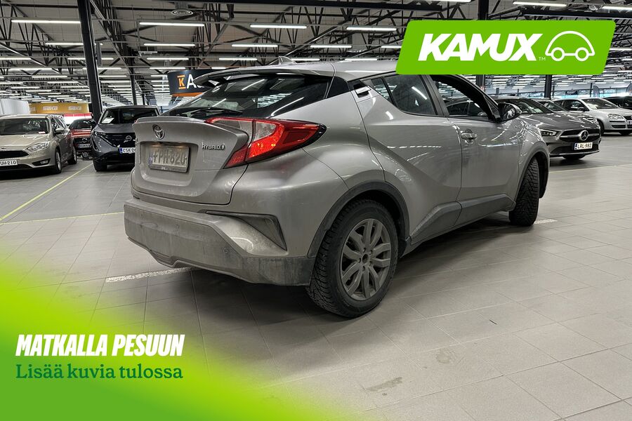 Toyota C-HR vaihtoauto