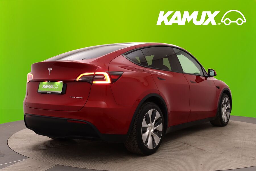 Tesla Model Y vaihtoauto