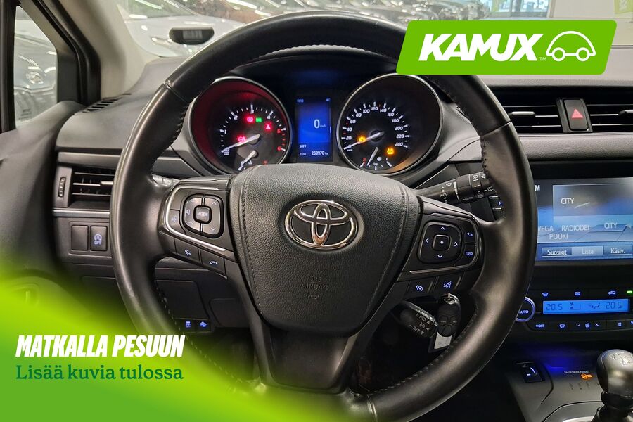 Toyota Avensis vaihtoauto