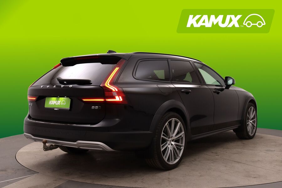 Volvo V90 Cross Country vaihtoauto