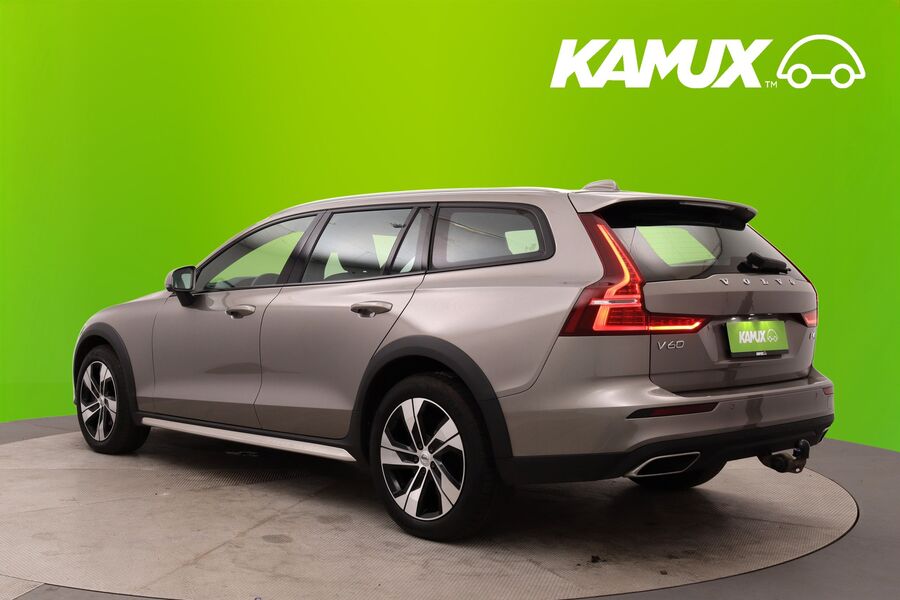 Volvo V60 Cross Country vaihtoauto