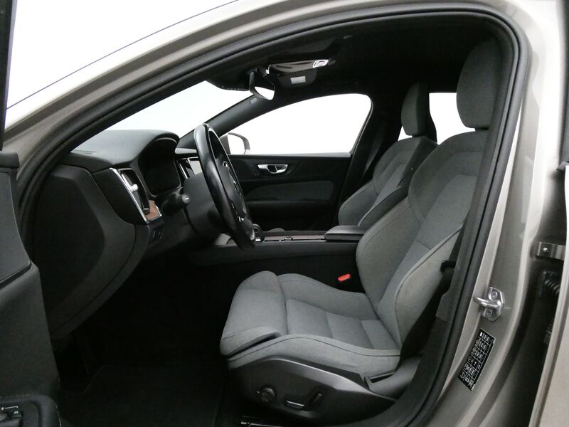 Volvo V60 Cross Country vaihtoauto