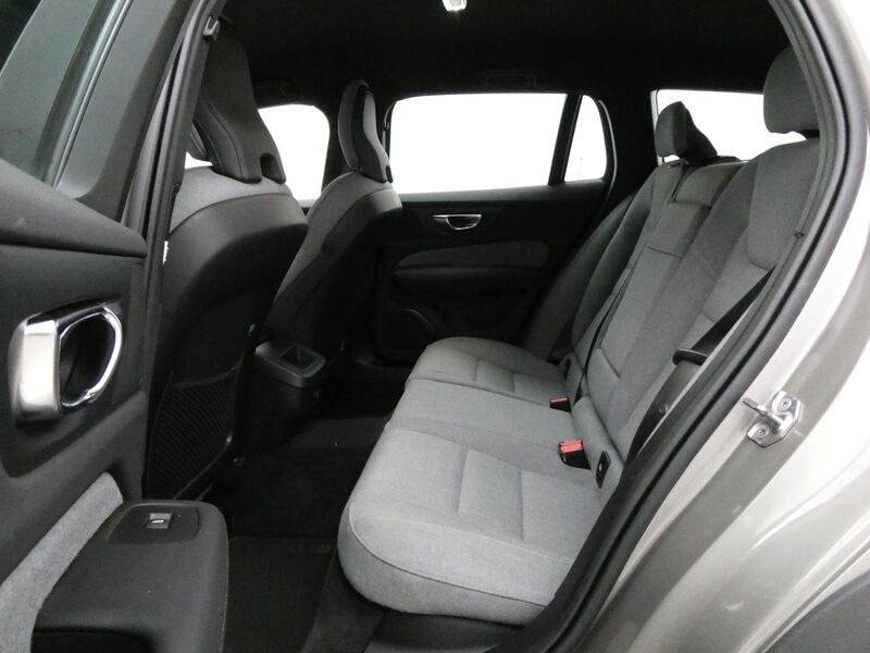 Volvo V60 Cross Country vaihtoauto