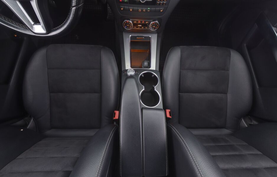 Mercedes-Benz GLK vaihtoauto