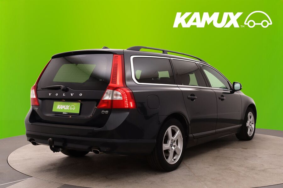 Volvo V70 vaihtoauto