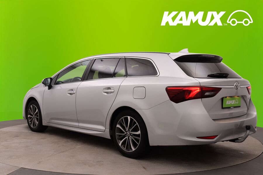 Toyota Avensis vaihtoauto