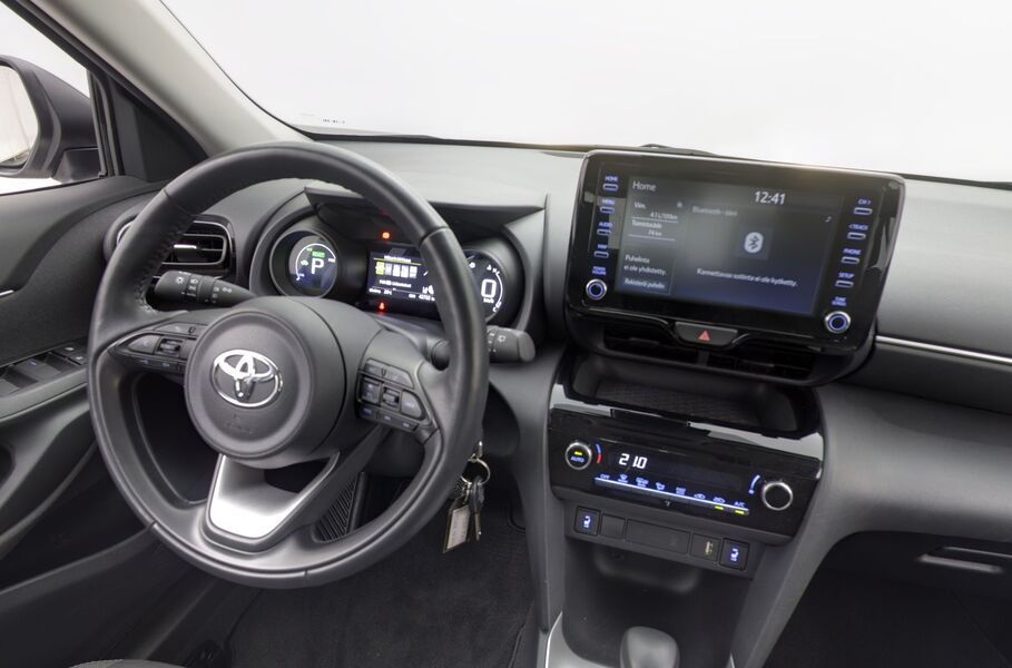 Toyota Yaris Cross vaihtoauto