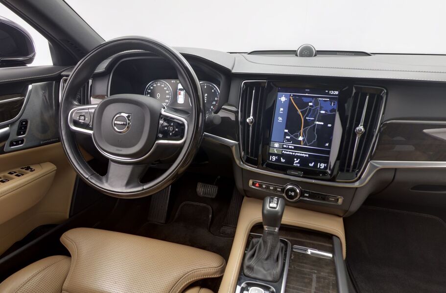 Volvo S90 vaihtoauto