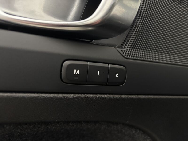 Volvo EC40 vaihtoauto