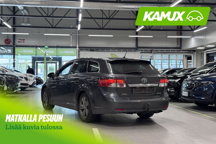 Toyota Avensis vaihtoauto