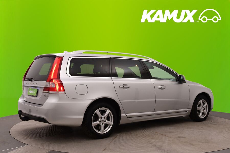 Volvo V70 vaihtoauto