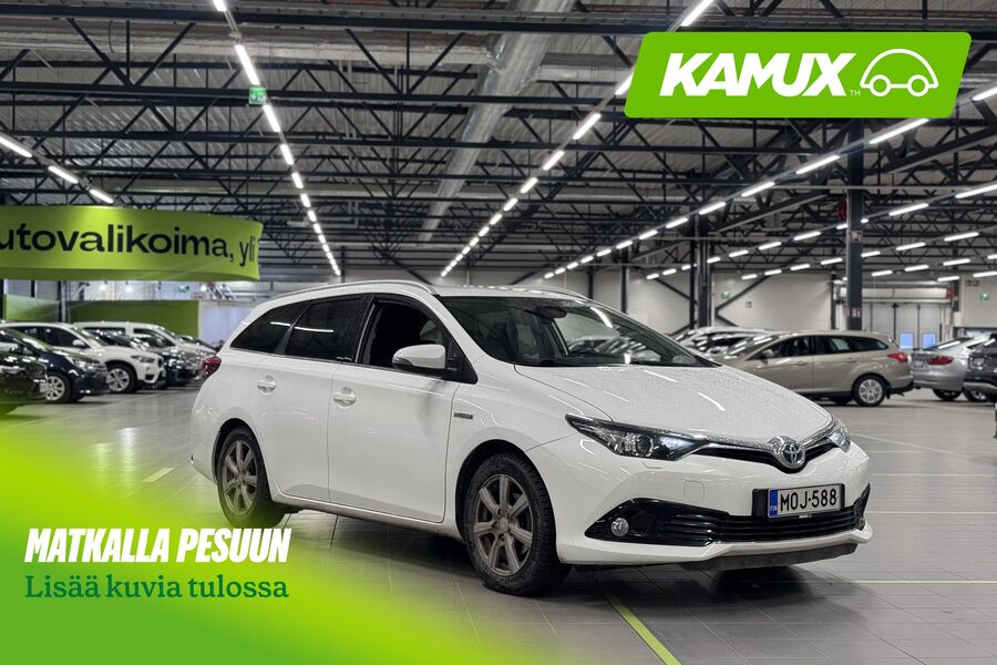 Toyota Auris vaihtoauto