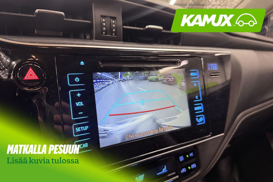 Toyota Auris vaihtoauto