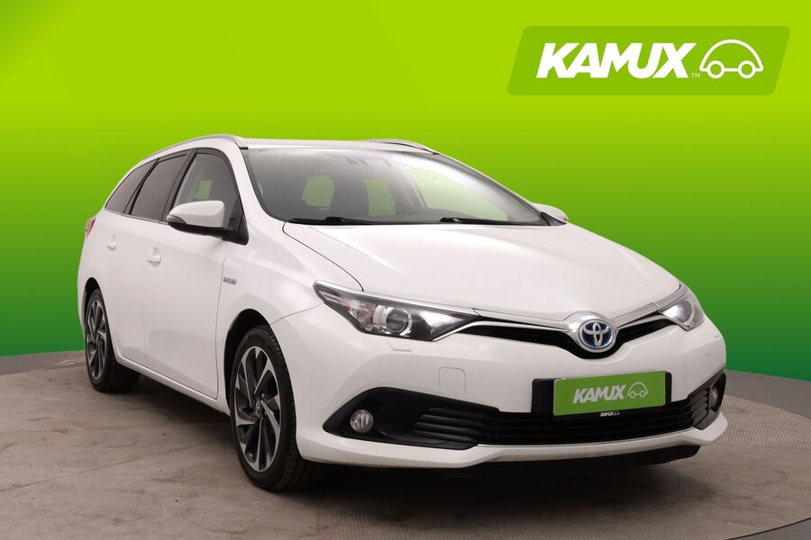 Toyota Auris vaihtoauto