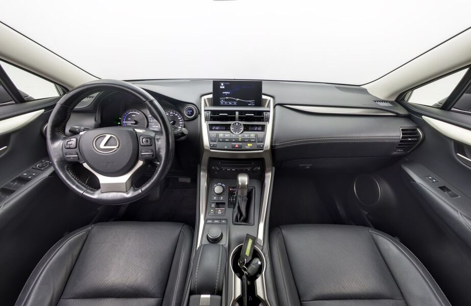Lexus NX vaihtoauto