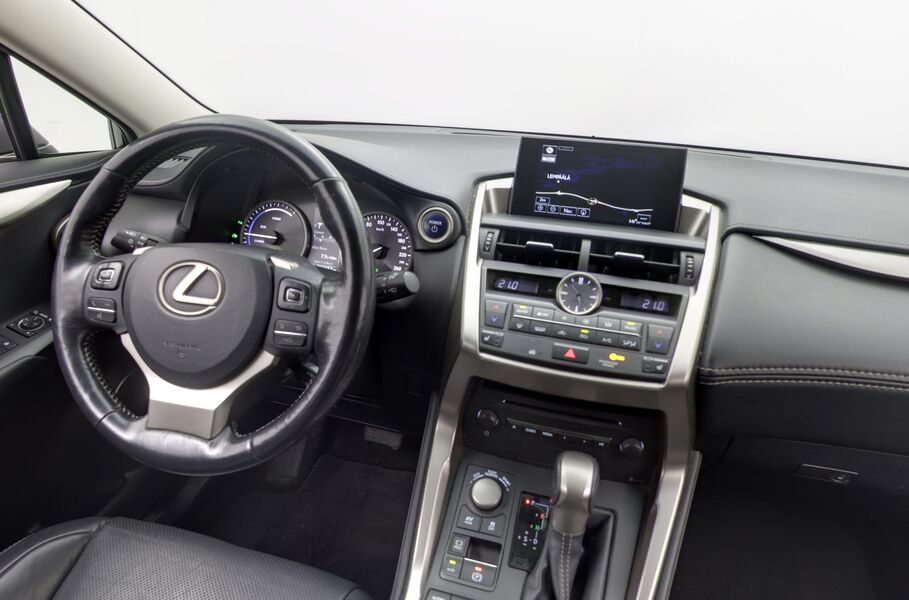 Lexus NX vaihtoauto
