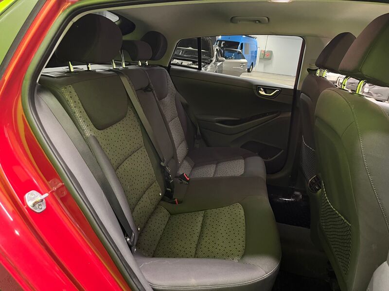 Hyundai IONIQ electric vaihtoauto