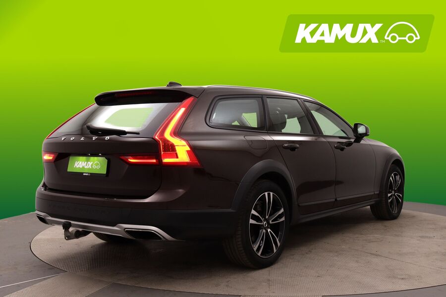 Volvo V90 Cross Country vaihtoauto