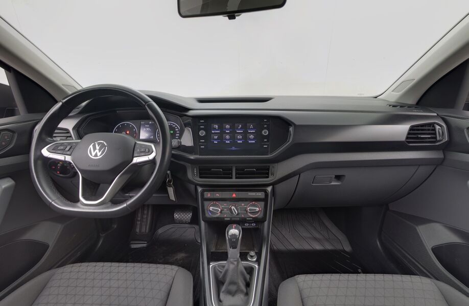 Volkswagen T-Cross vaihtoauto