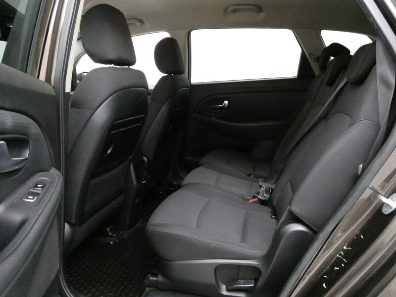 Kia Carens vaihtoauto