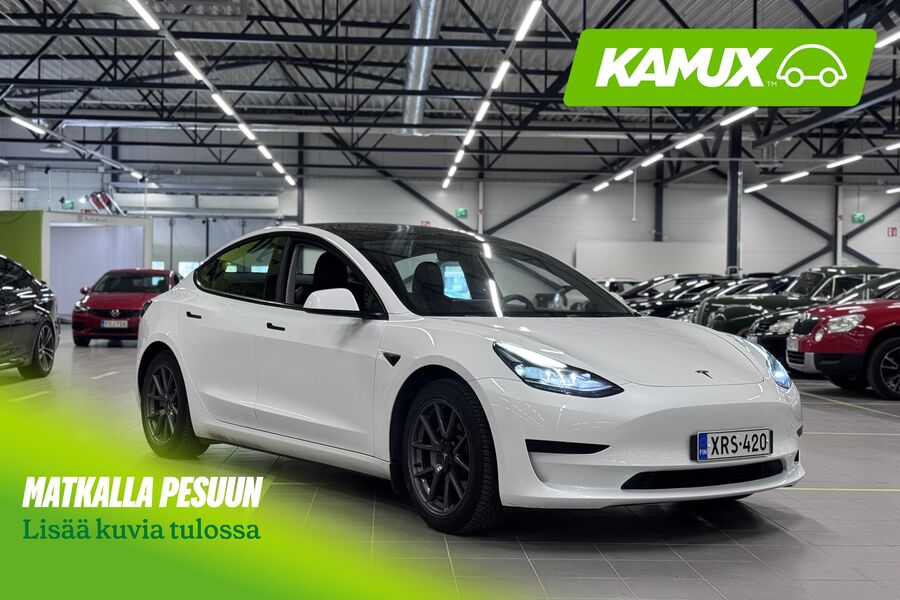Tesla Model 3 vaihtoauto