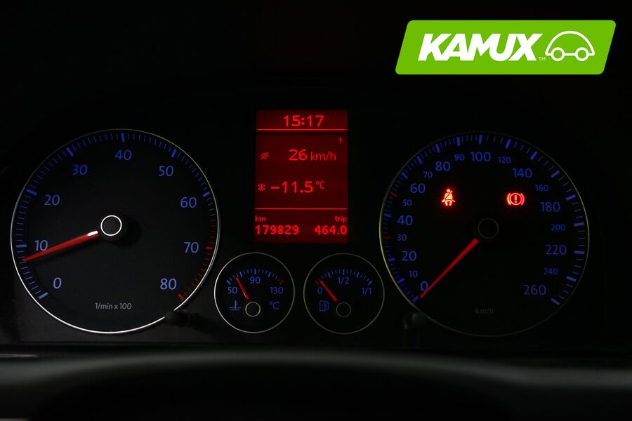 Volkswagen Touran vaihtoauto