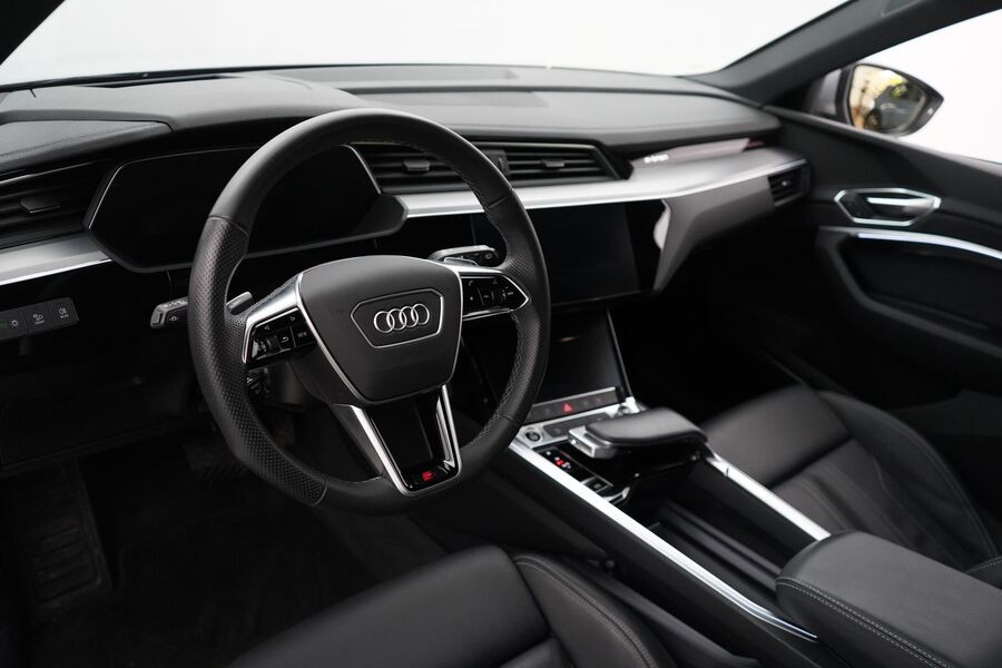 Audi e-tron vaihtoauto