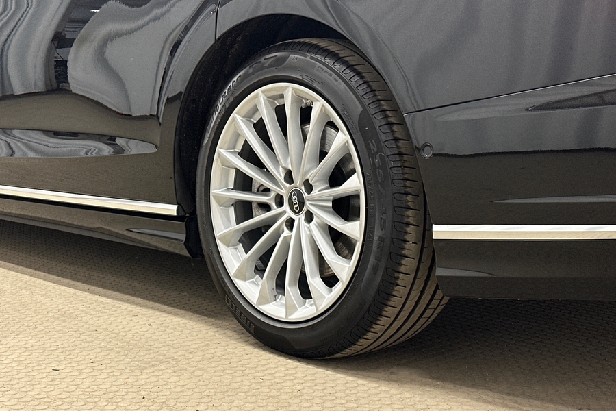 Audi A8 vaihtoauto