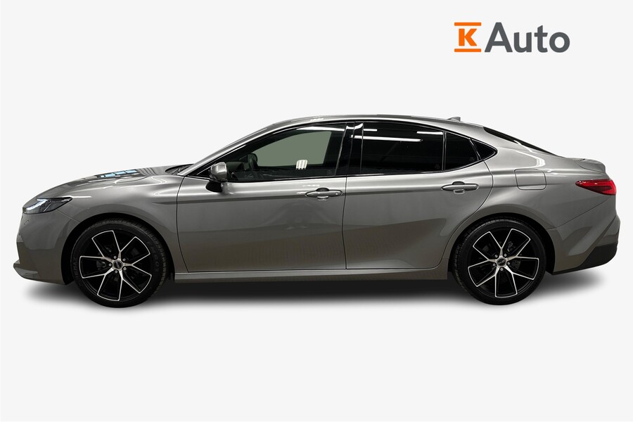 Toyota Camry vaihtoauto