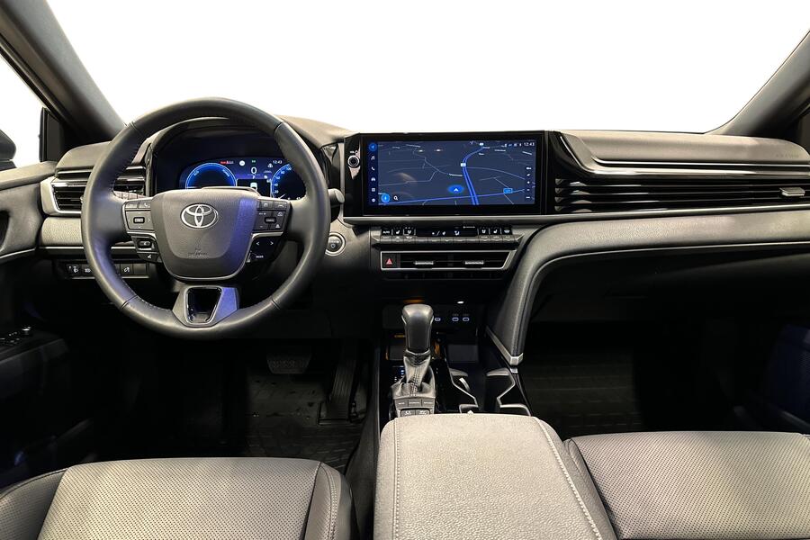 Toyota Camry vaihtoauto