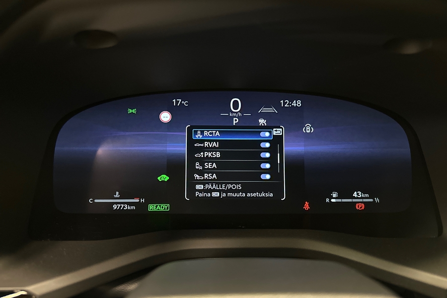 Toyota Camry vaihtoauto